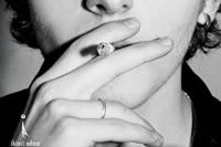 Ağladı ve Gözyaşlarını Öptüm