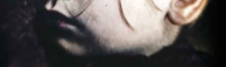 Hiçlikten Gelen Kız